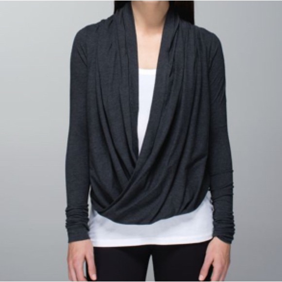 Lululemon Iconic Sweater Wrap Blue/Black Med or Large - Picture 2 of 11